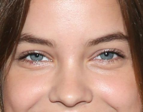 Barbara Palvin eye color