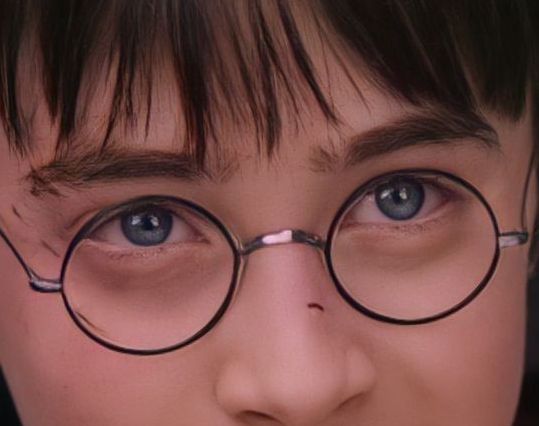 Harry Potter eye color