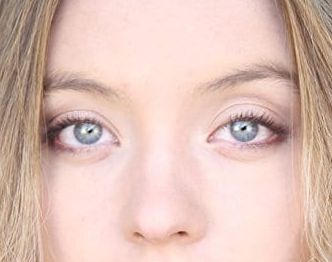 Sydney Sweeney eye color