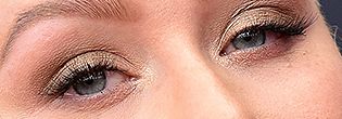 Christina Aguilera eye color