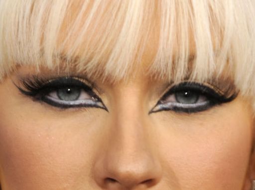 Christina Aguilera eye color