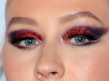 Christina Aguilera eye color