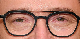 Hugh Jackman eye color