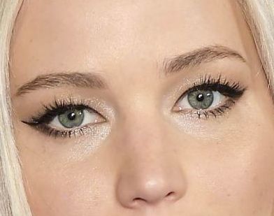 Jennifer Lawrence eye color