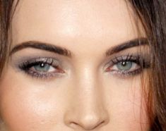 Megan Fox eye color