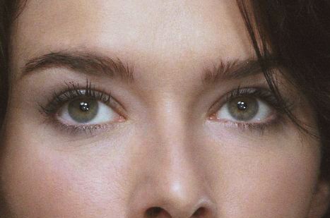 Lena Headey eye color