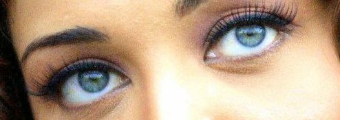 Aishwarya Rai eye color