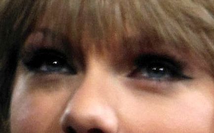 Taylor Swift eye color