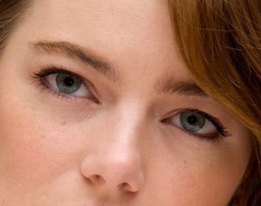 Emma Stone eye color