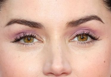 Ana de Armas eye color