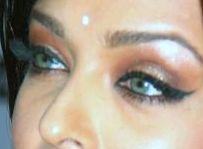 Aishwarya Rai eye color