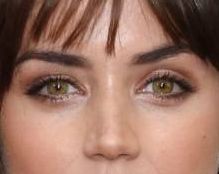 Ana de Armas eye color