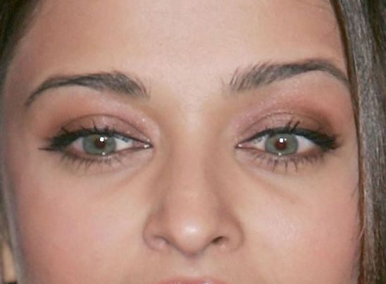 Aishwarya Rai eye color