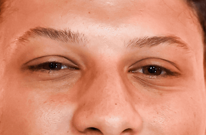 Patrick Mahomes eye color