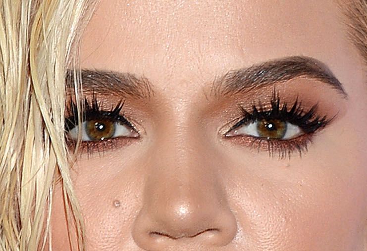 Khloe Kardashian eye color