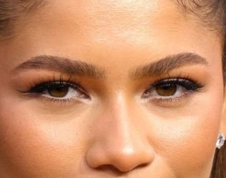 Zendaya eye color