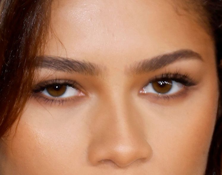 Zendaya eye color