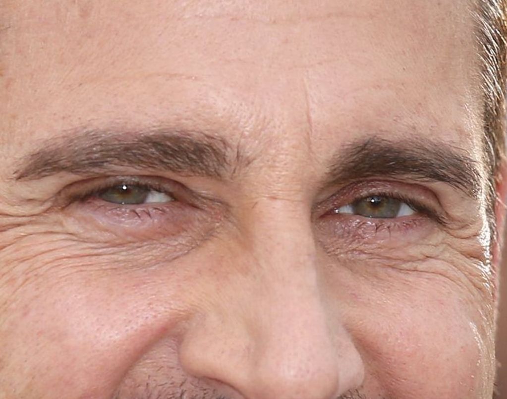 Steve Carell eye color