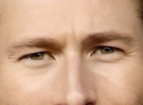 Glen Powell eye color