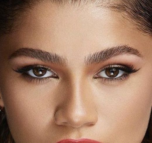 Zendaya eye color