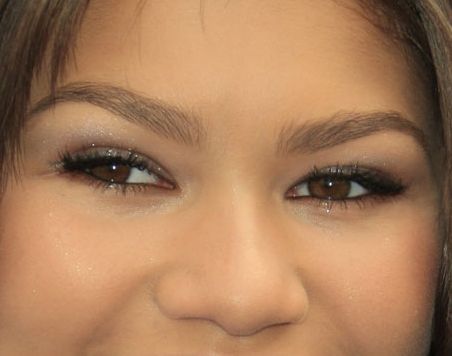 Zendaya eye color