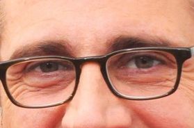 Steve Carell eye color