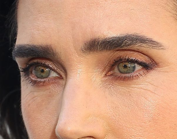 Jennifer Connelly eye color