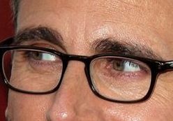 Steve Carell eye color