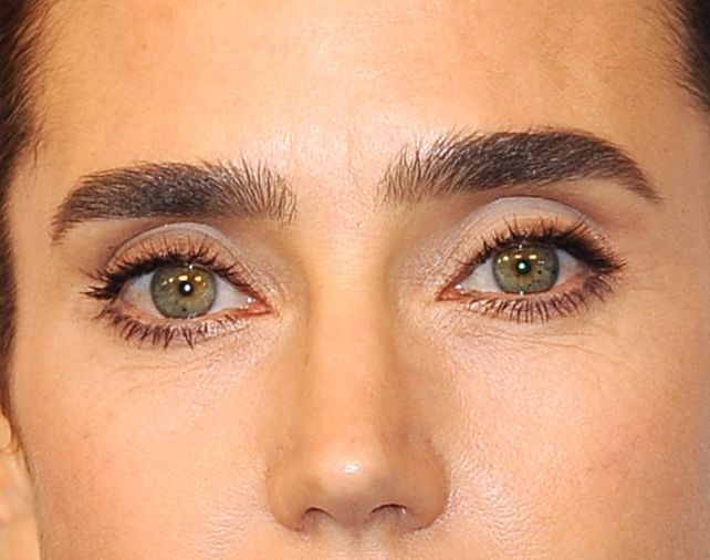 Jennifer Connelly eye color