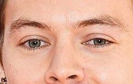 Harry Styles eye color