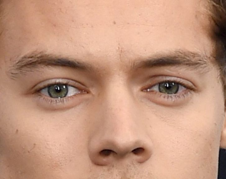 Harry Styles eye color