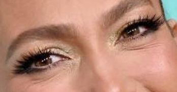 Jennifer Lopez eye color