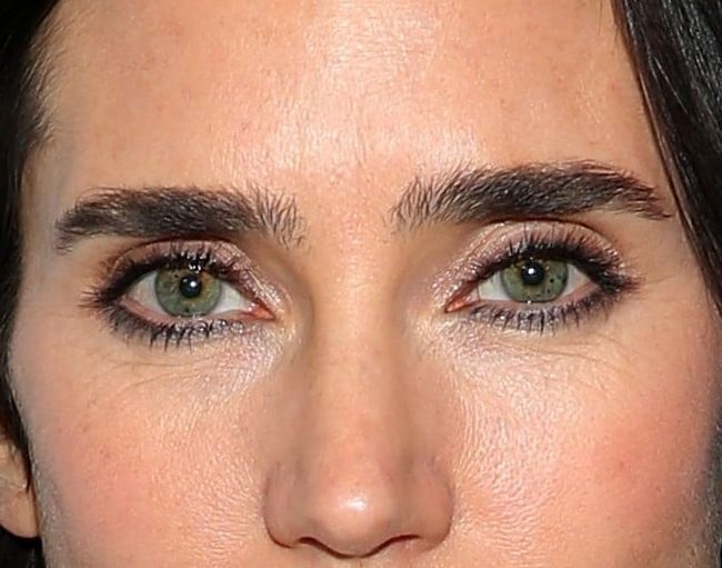 Jennifer Connelly eye color