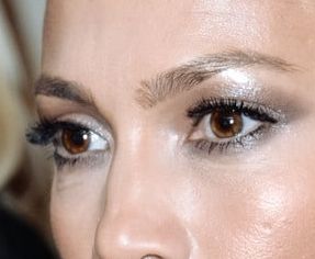 Jennifer Lopez eye color