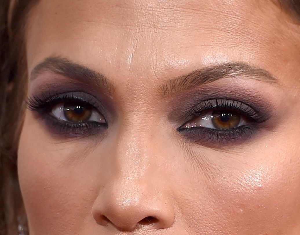 Jennifer Lopez eye color