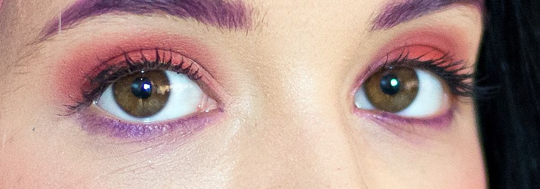 Melanie Martinez eye color