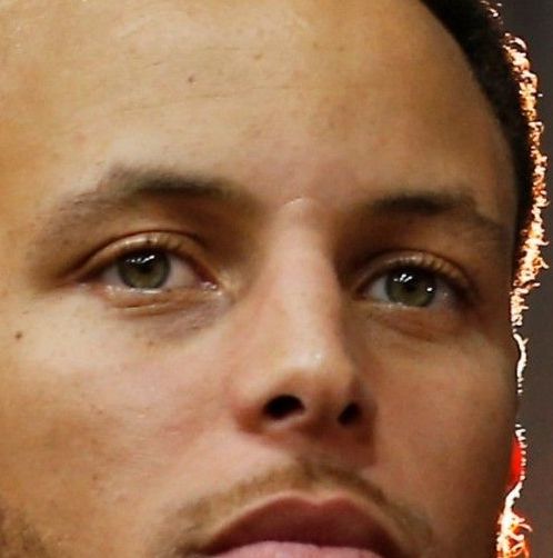 Steph Curry eye color