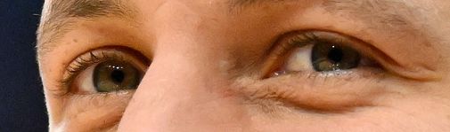 Steph Curry eye color