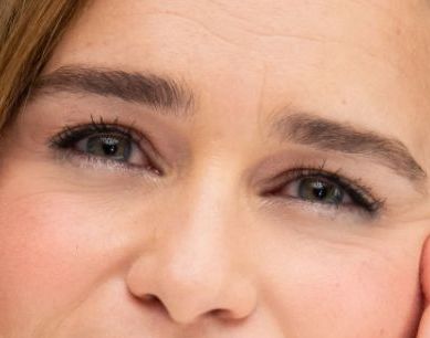 Emilia Clarke eye color