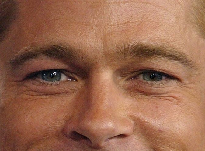 Brad Pitt eye color