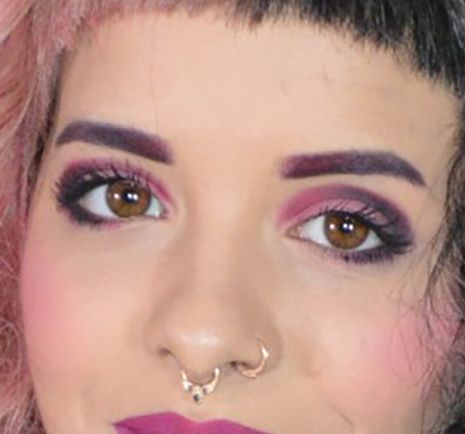 Melanie Martinez eye color