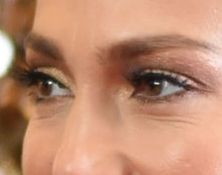 Jennifer Lopez eye color