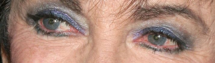 Elizabeth Taylor eye color