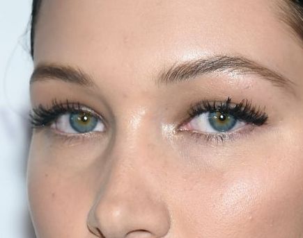 Bella Hadid eye color