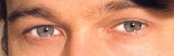 Brad Pitt eye color