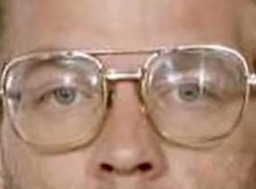 Jeffrey Dahmer eye color