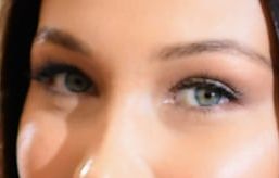 Bella Hadid eye color