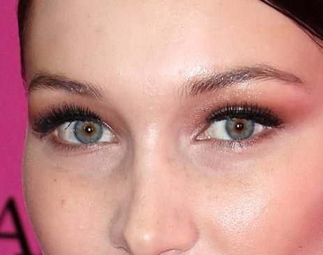 Bella Hadid eye color