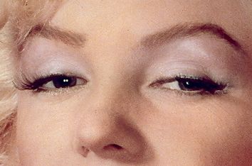 Marilyn Monroe eye color