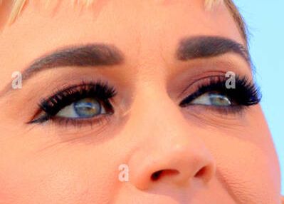 Katy Perry eye color